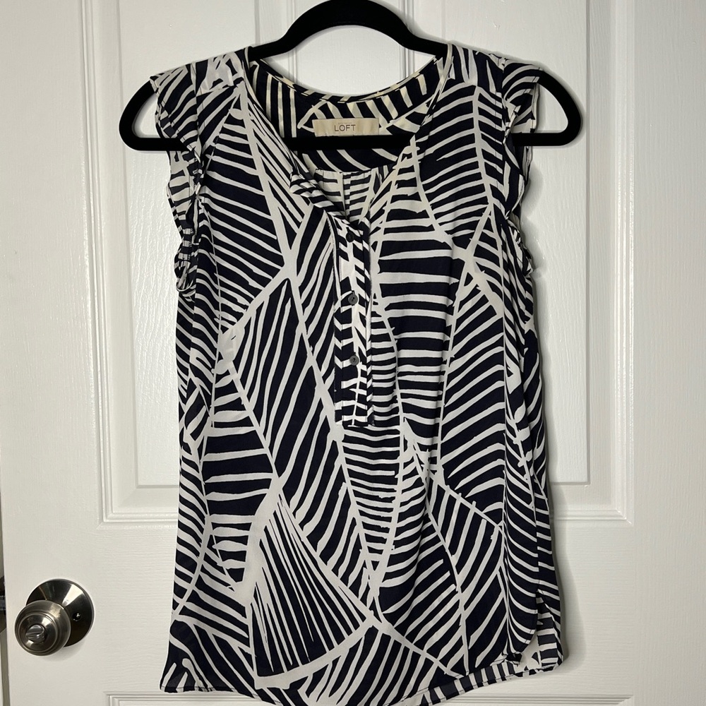 LOFT Black and White Sleeveless Tie Front Blouse